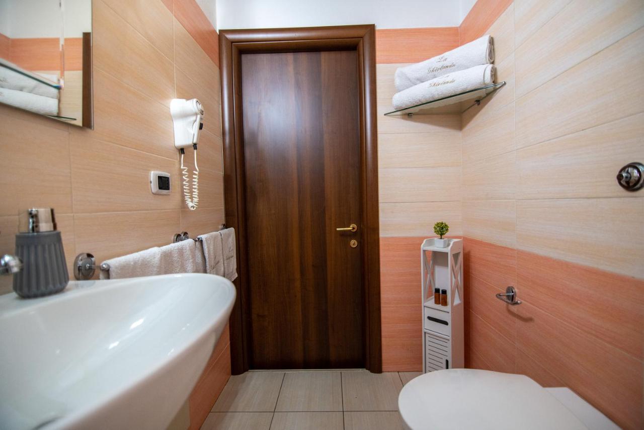 La Ghirlanda B&B カリアリ エクステリア 写真